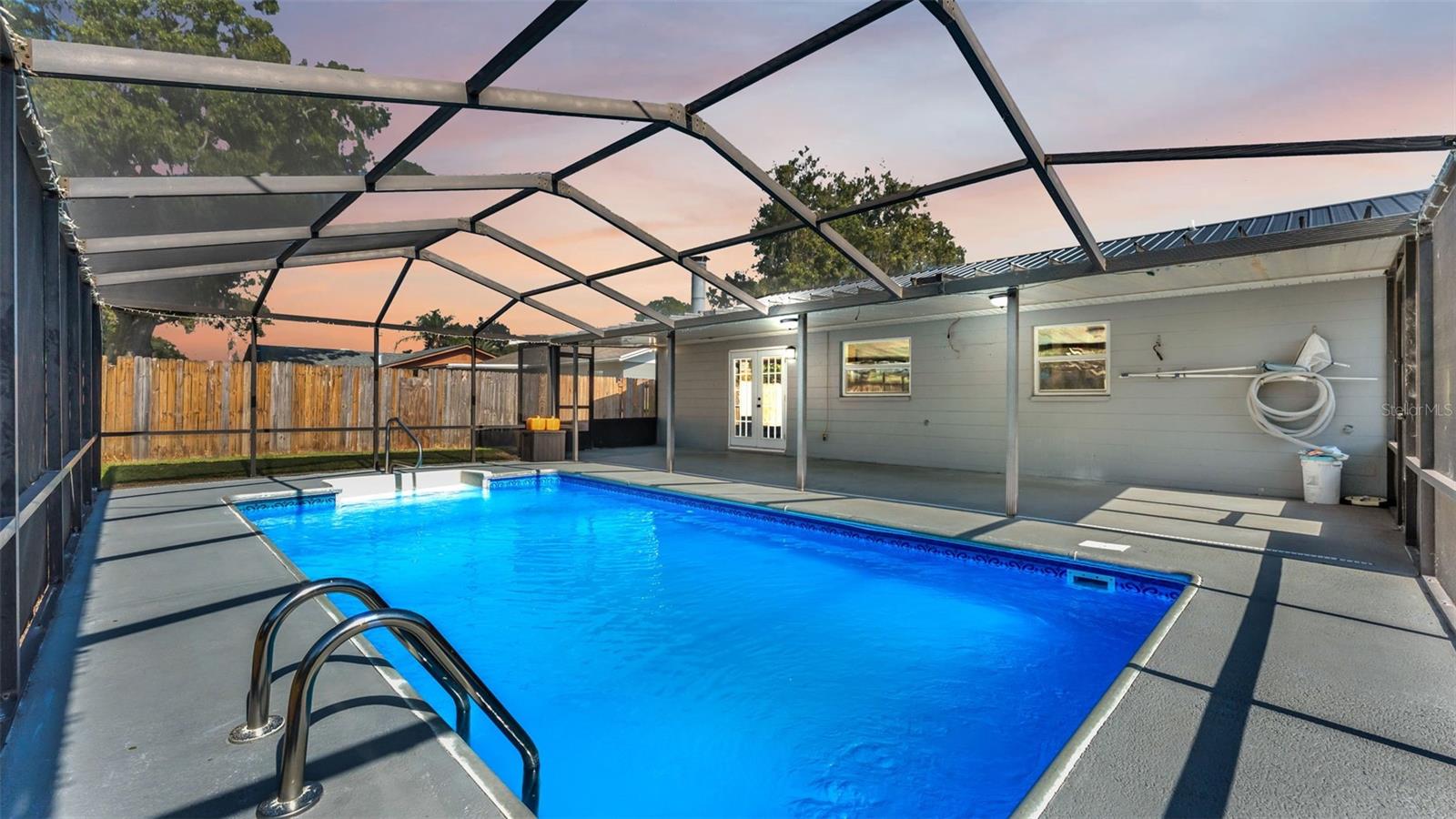 Image 31 of 43 For 6014 Doe Circle W