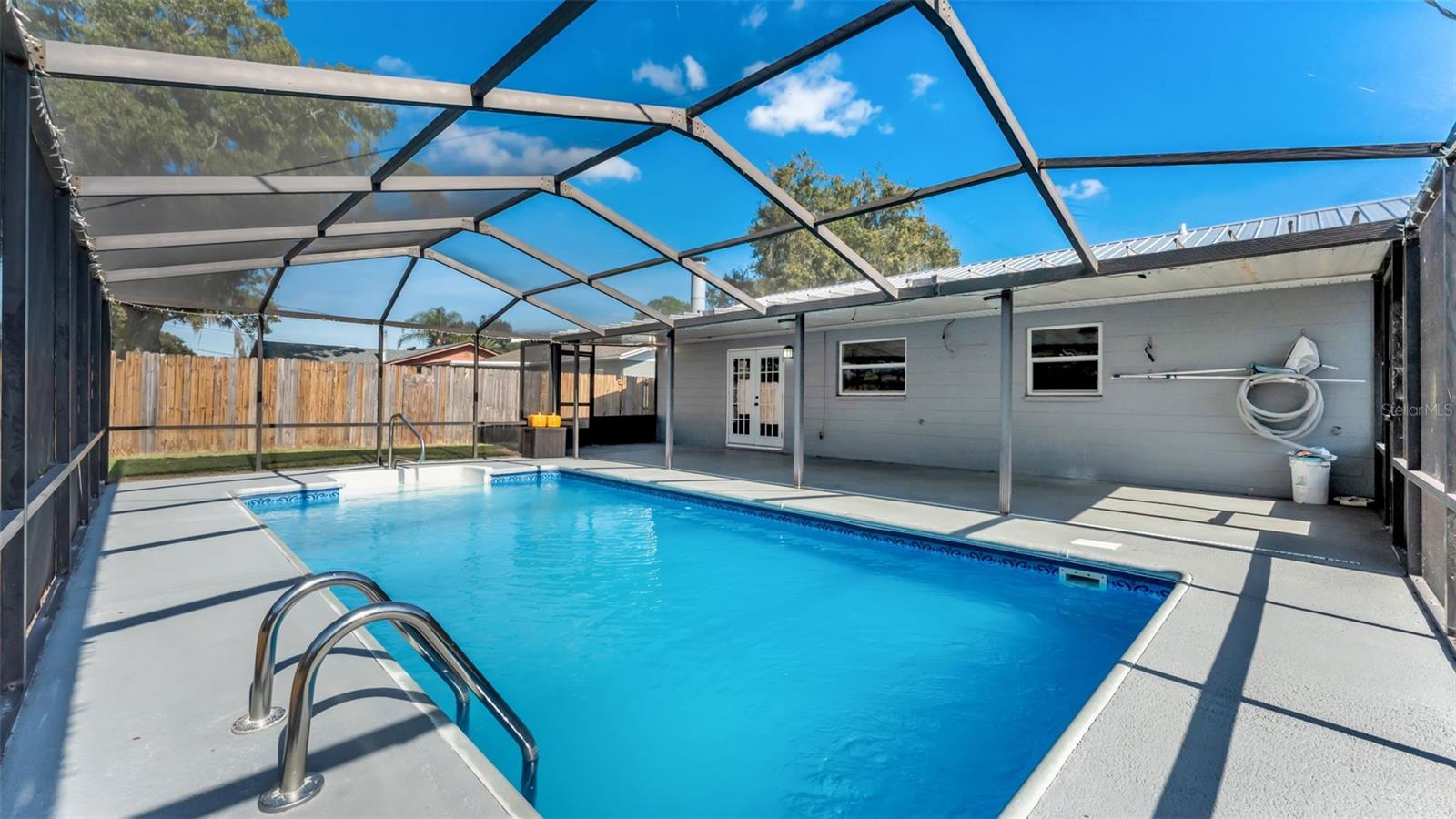 Image 32 of 43 For 6014 Doe Circle W