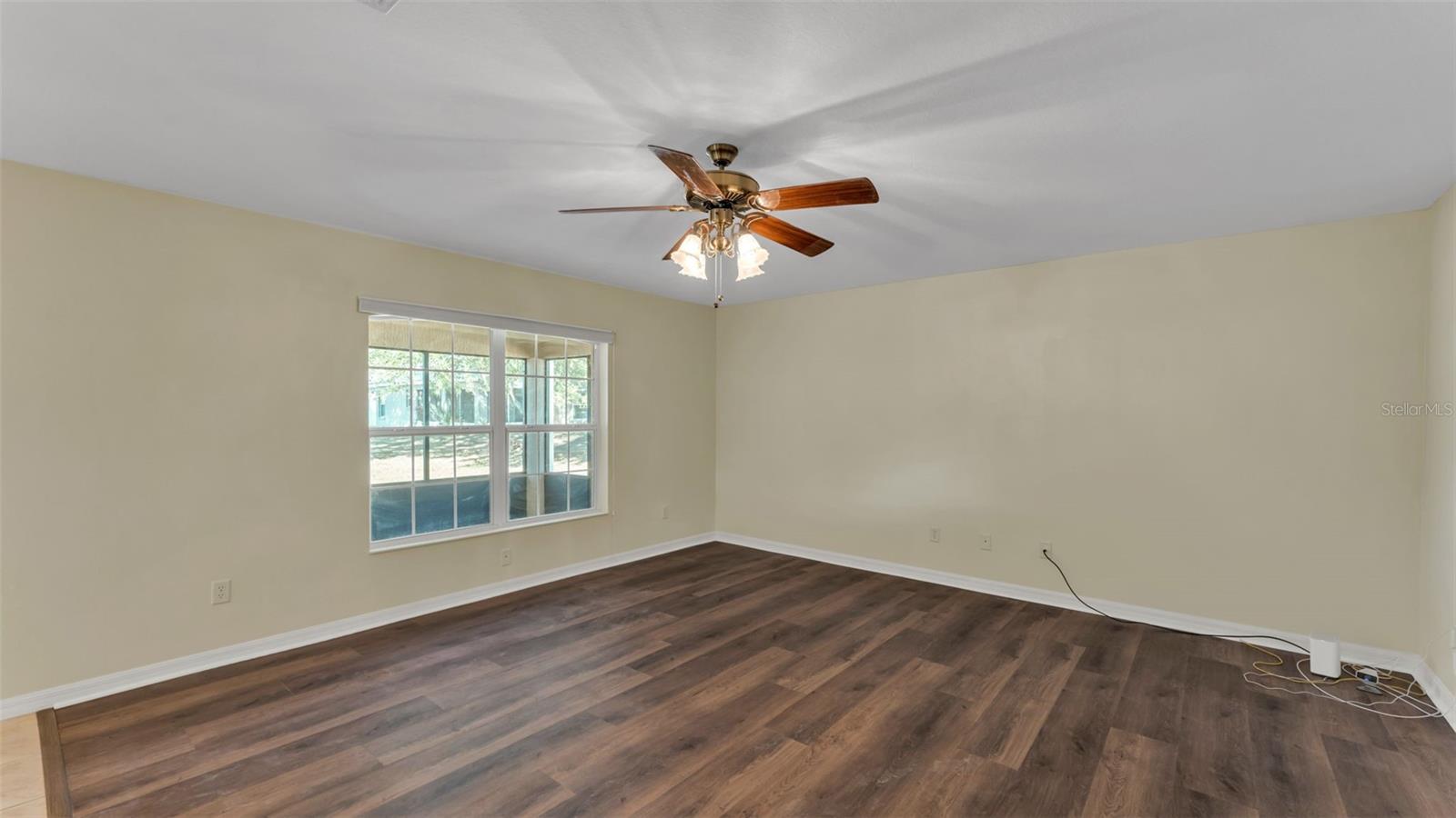 Image 26 of 45 For 4647 15th Street