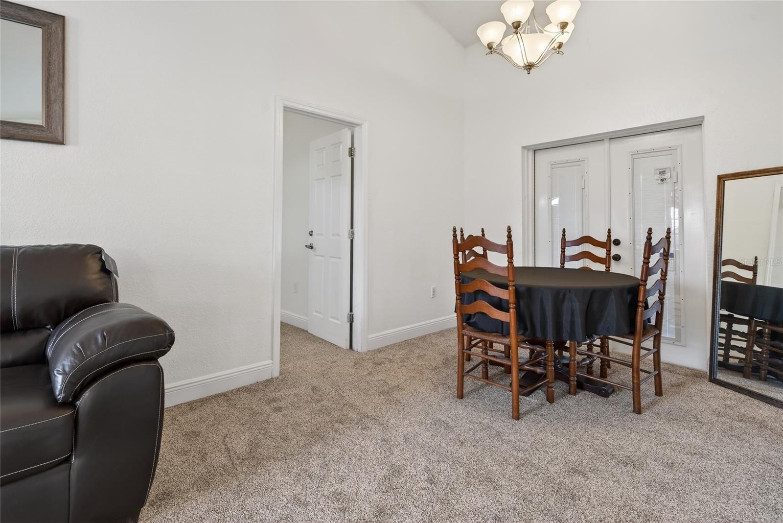 Image 12 of 25 For 1335 Laurel Glen Drive