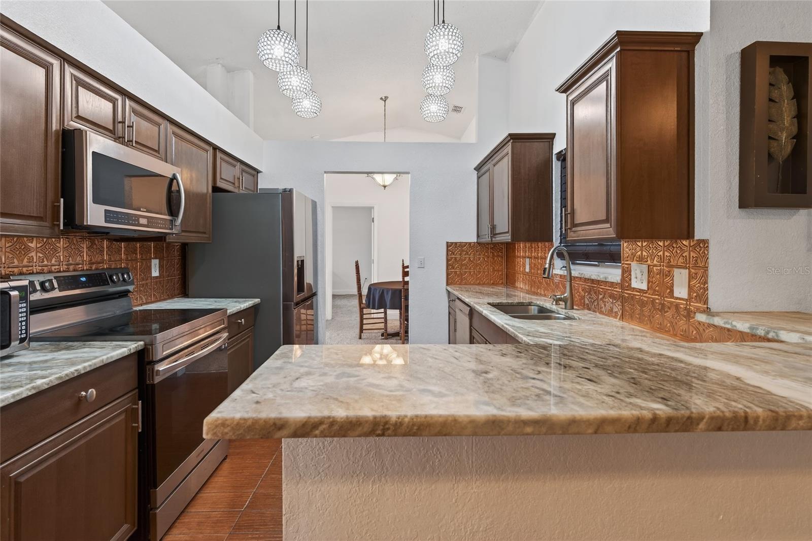 Image 13 of 25 For 1335 Laurel Glen Drive