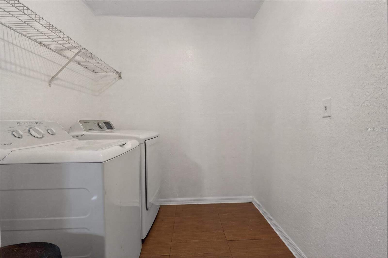 Image 22 of 25 For 1335 Laurel Glen Drive