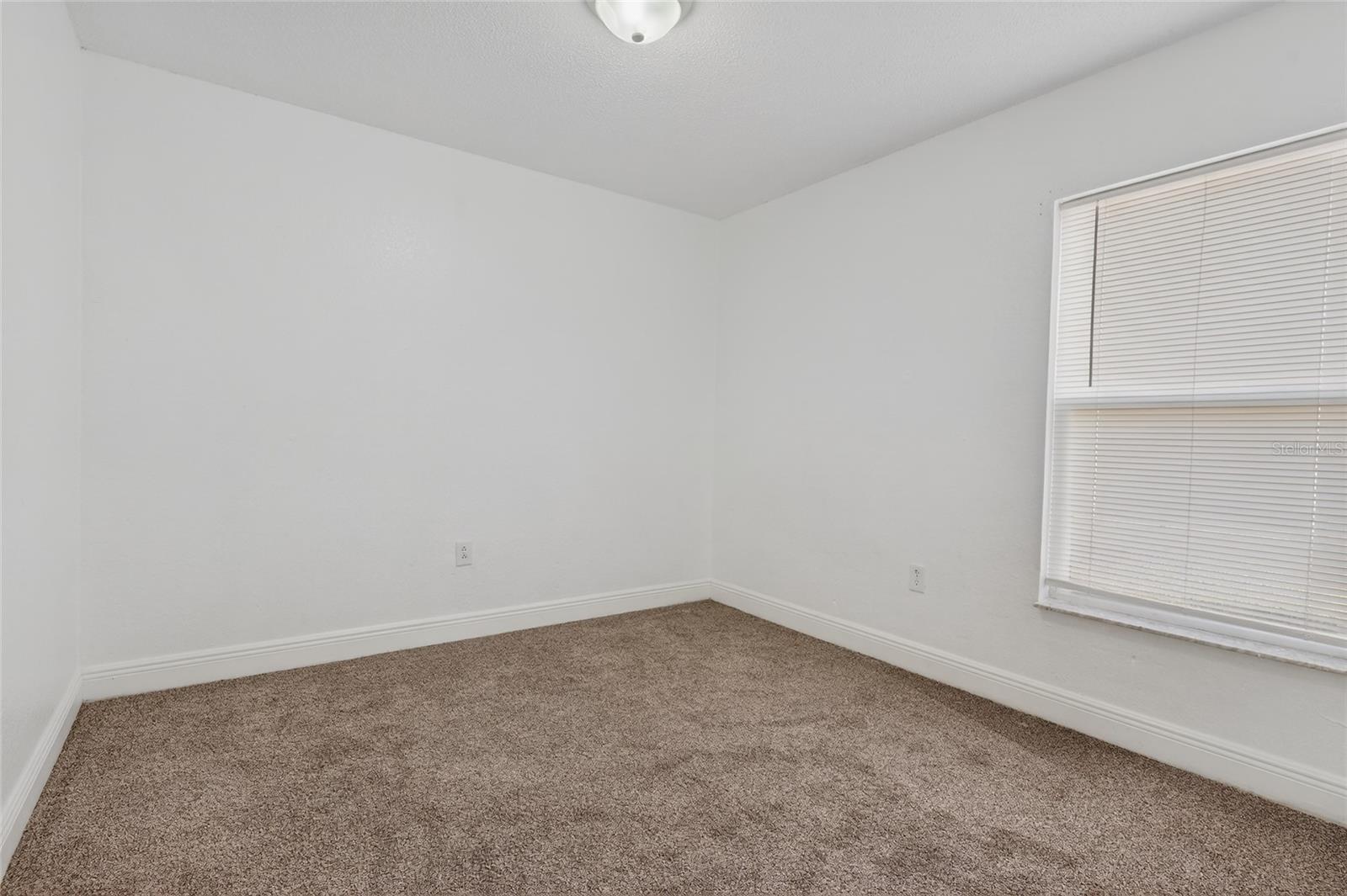 Image 24 of 25 For 1335 Laurel Glen Drive