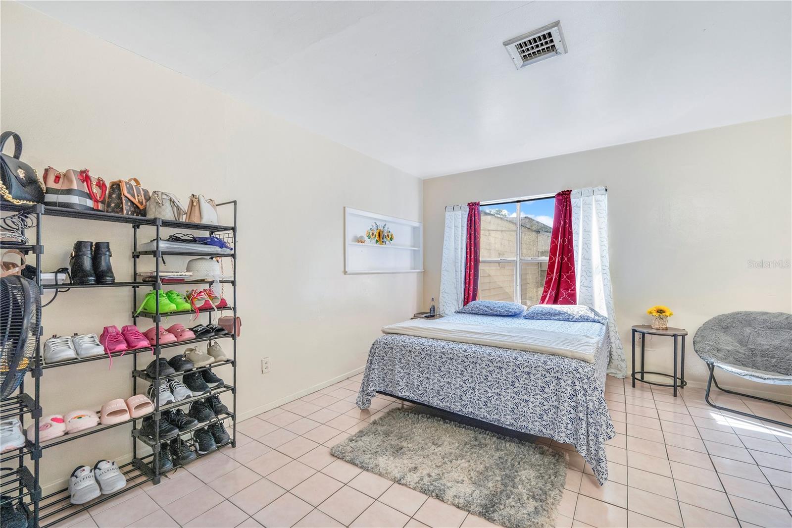 Image 10 of 34 For 2330 Wydine Drive