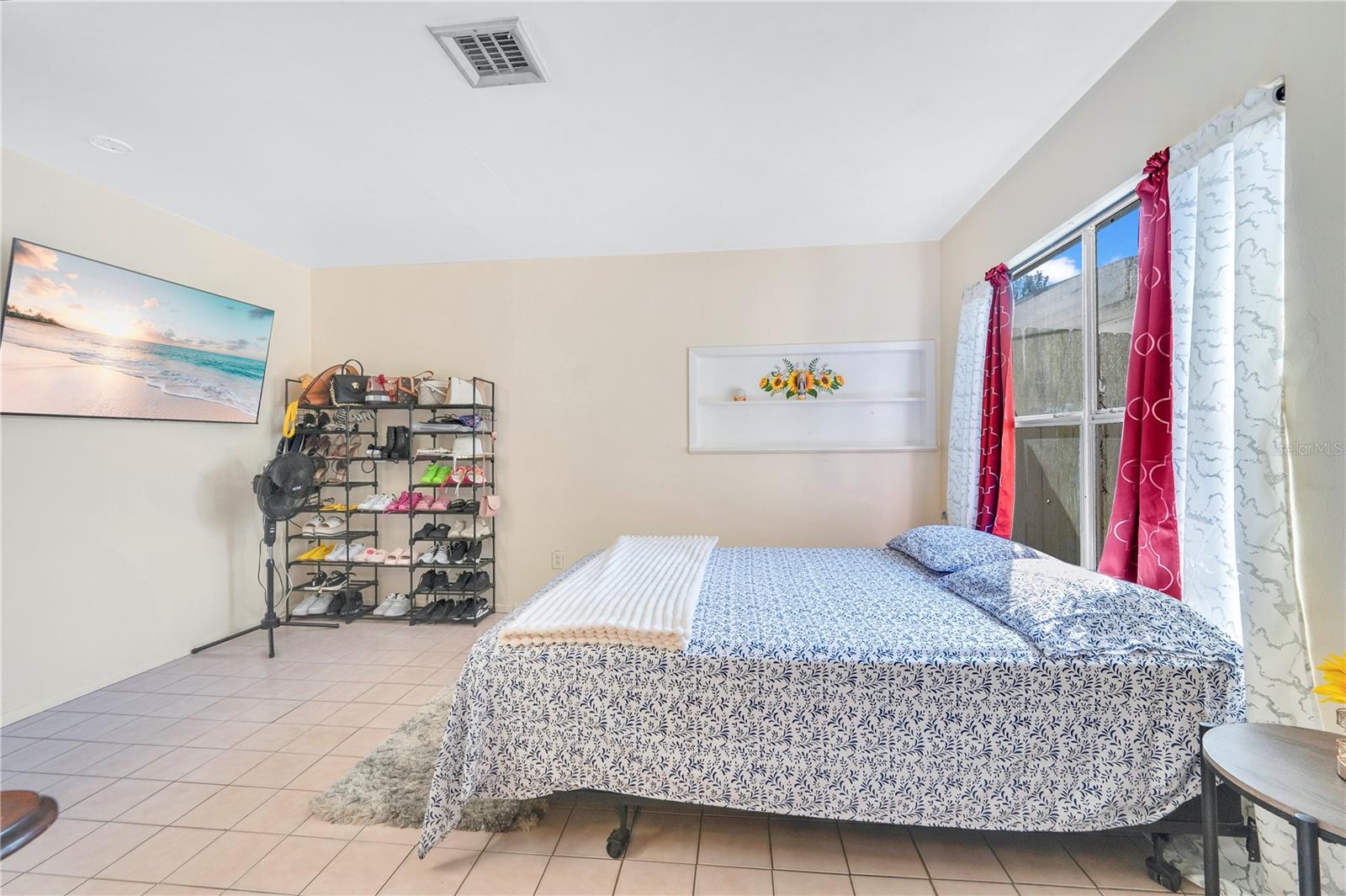 Image 11 of 34 For 2330 Wydine Drive