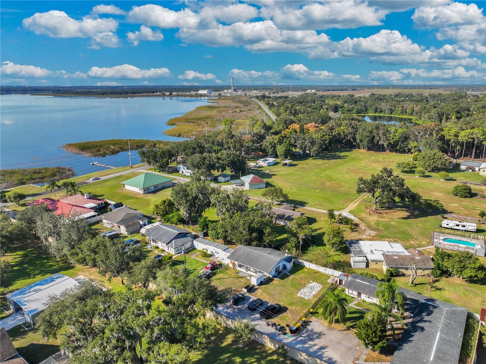 Image 28 of 34 For 2330 Wydine Drive