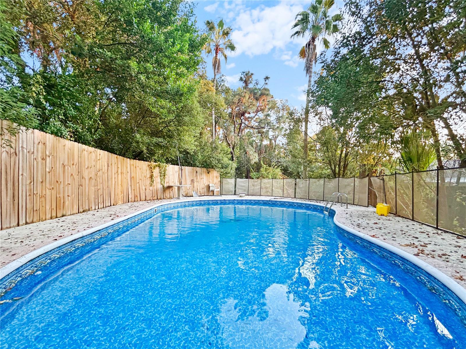 Image 23 of 34 For 16206 Sea Pines Drive