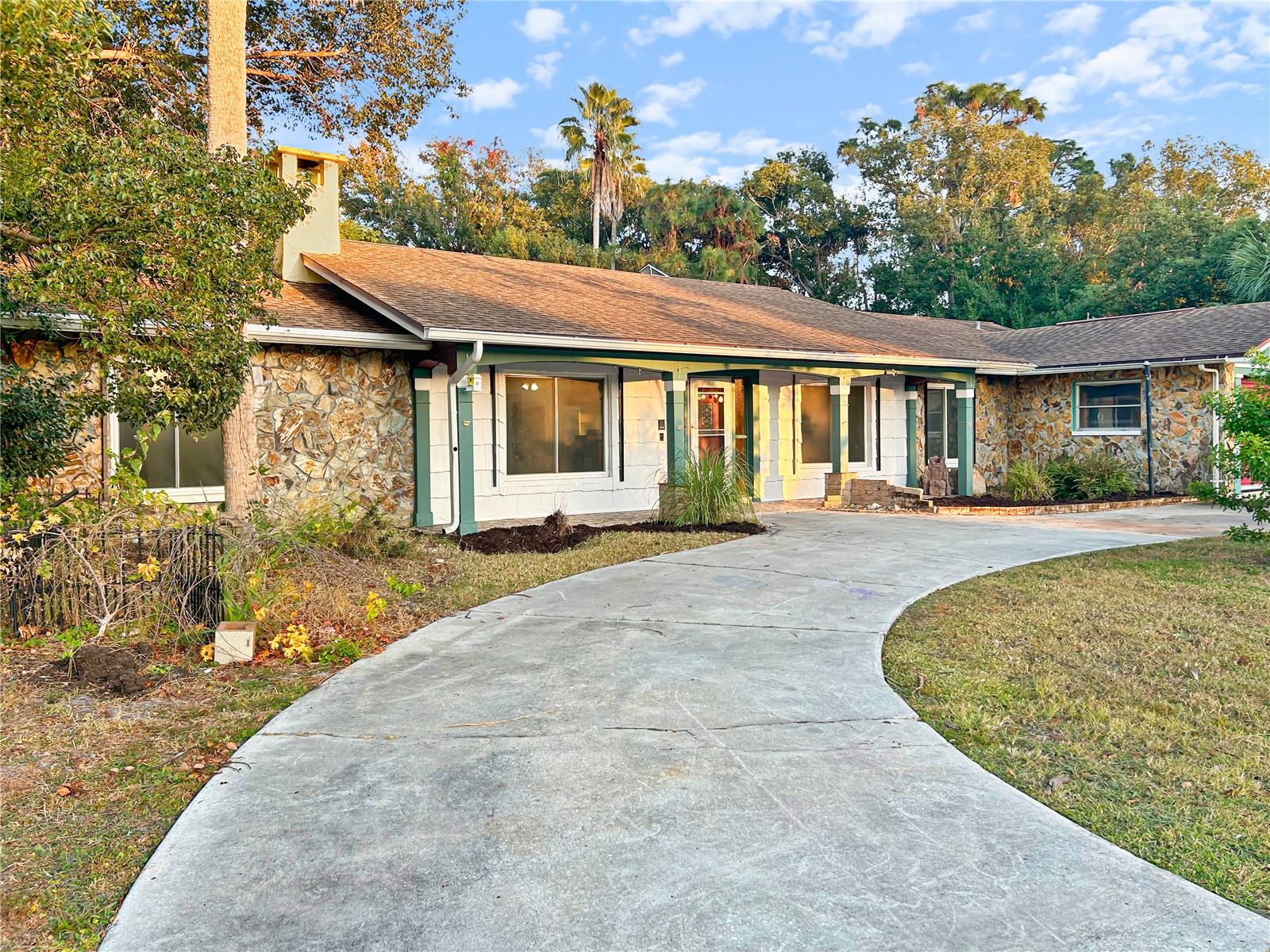 Image 30 of 34 For 16206 Sea Pines Drive