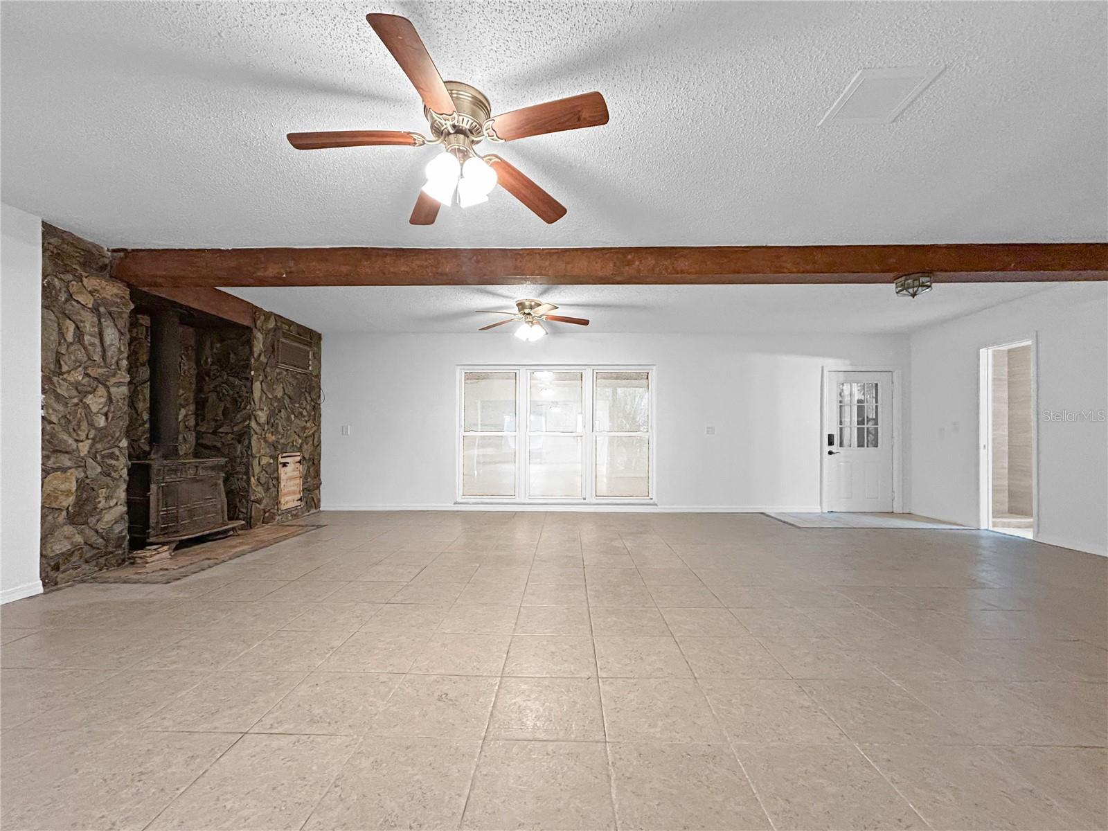 Image 5 of 34 For 16206 Sea Pines Drive