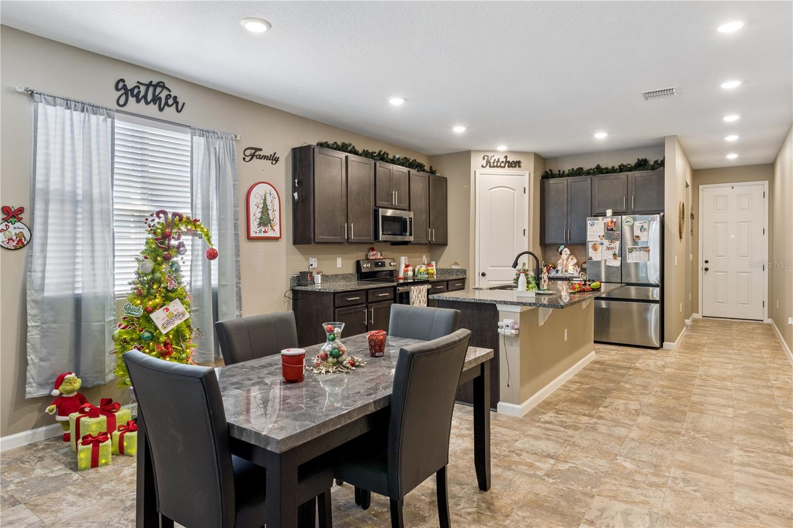 Image 5 of 21 For 2869 Cathy Boulevard