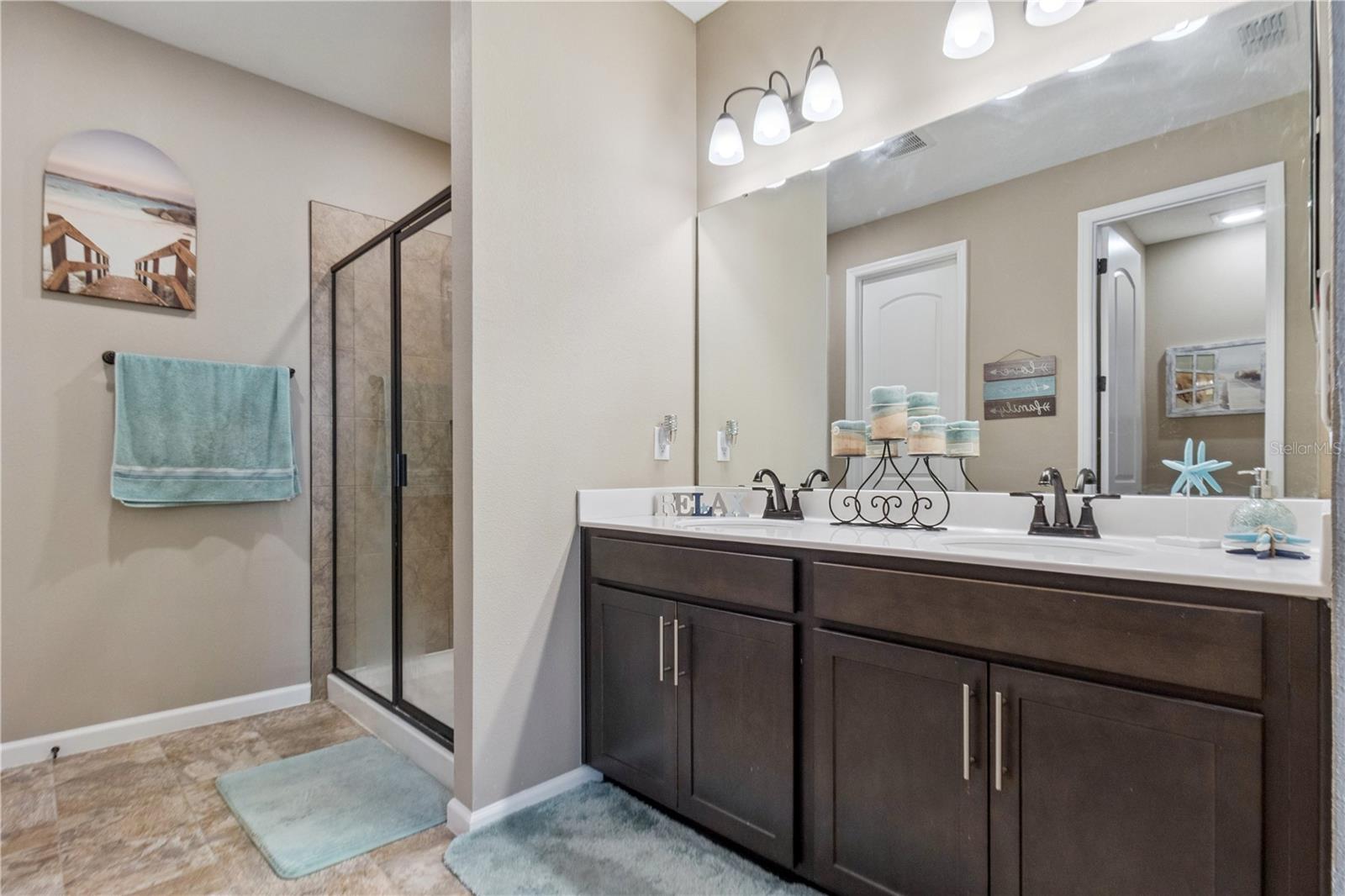 Image 9 of 21 For 2869 Cathy Boulevard