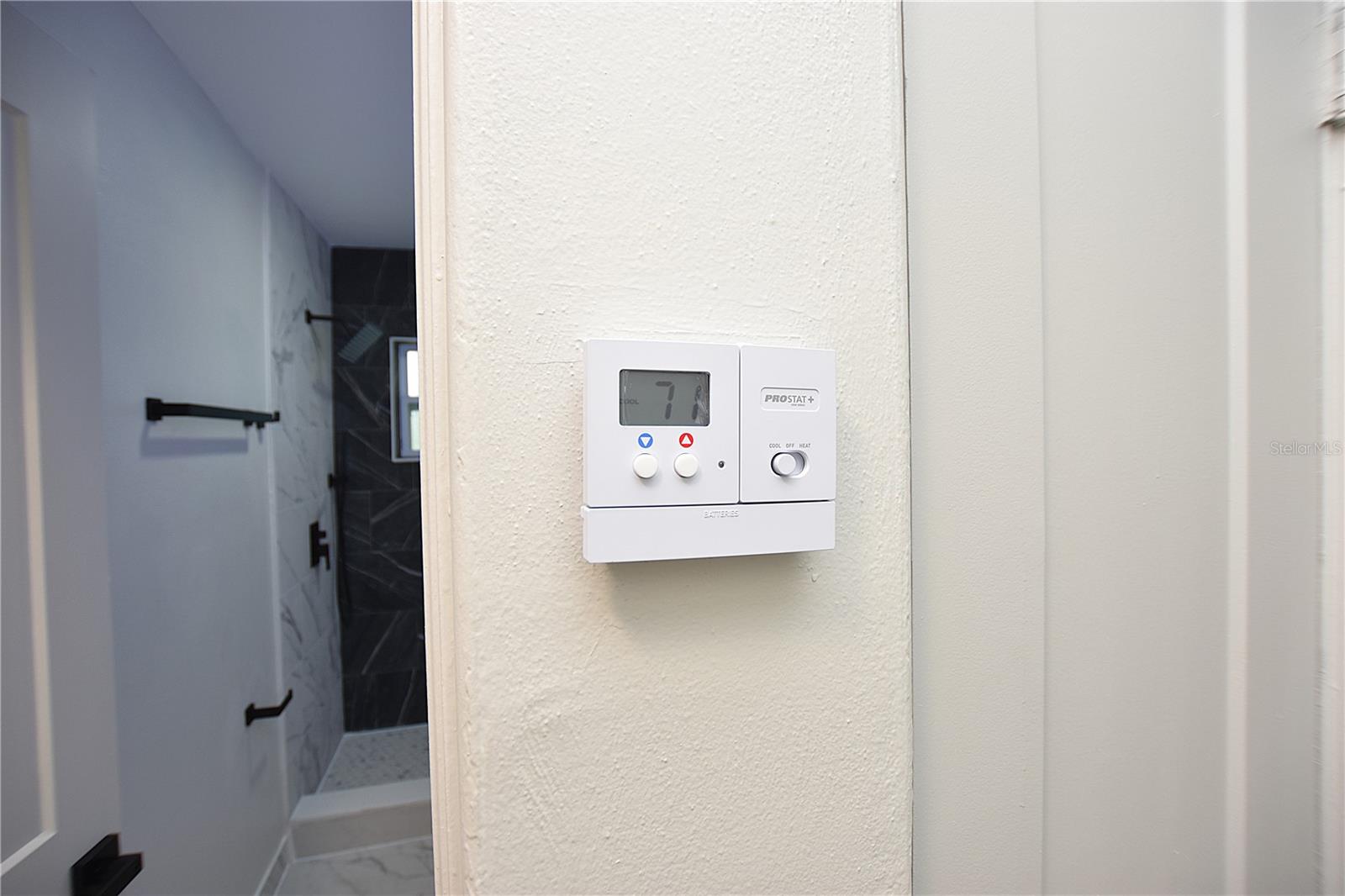 Image 13 of 35 For 118 Flamingo Drive