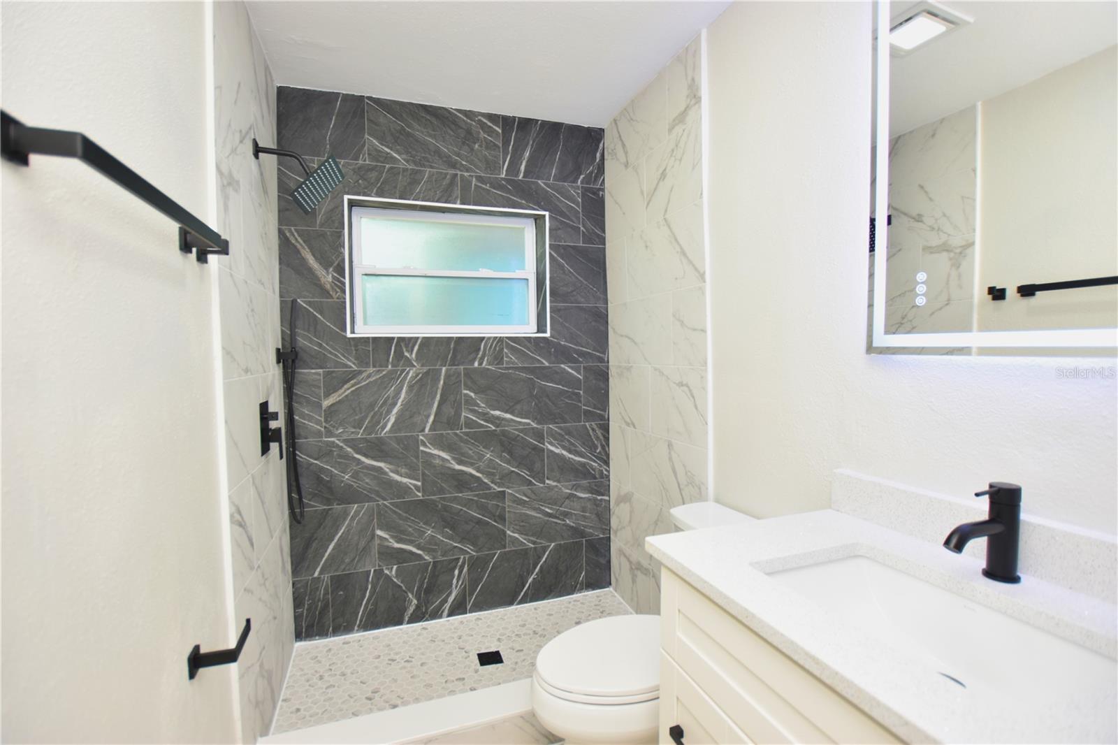 Image 14 of 35 For 118 Flamingo Drive