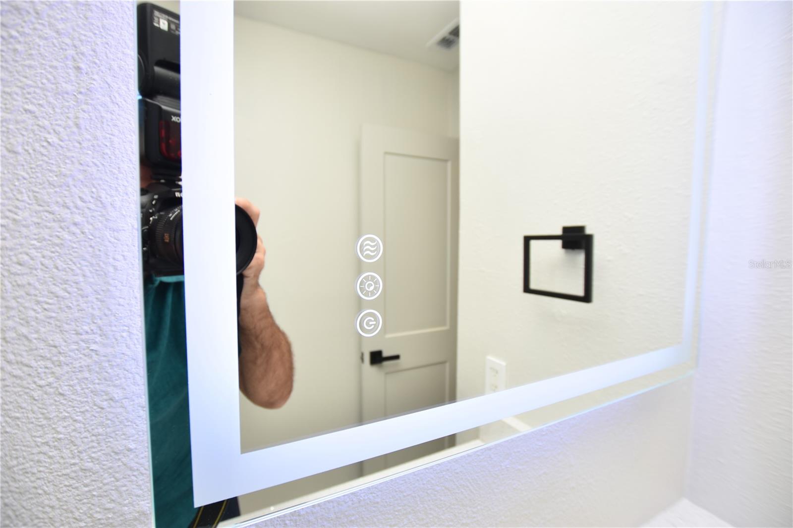 Image 17 of 35 For 118 Flamingo Drive