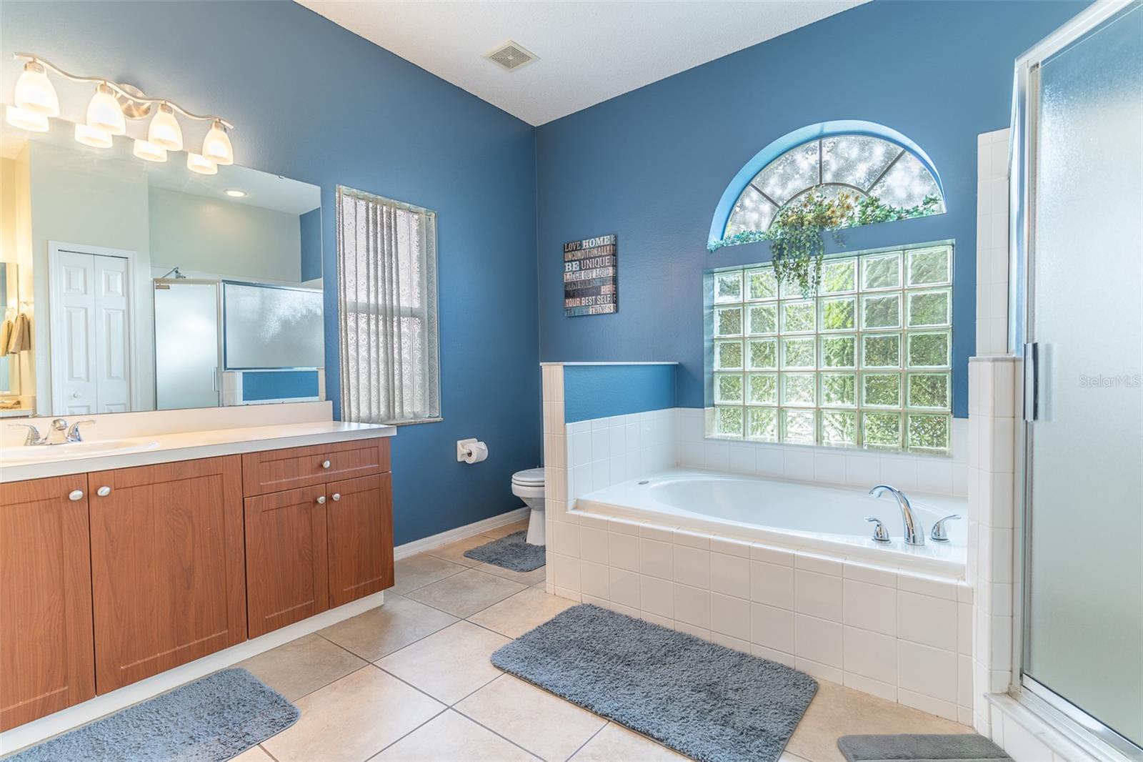 Image 10 of 30 For 118 Steamboat Boulevard