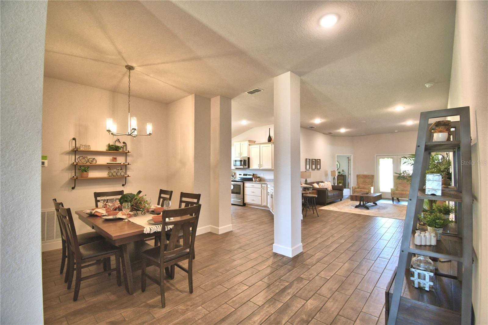 Image 6 of 59 For 241 Piave Street