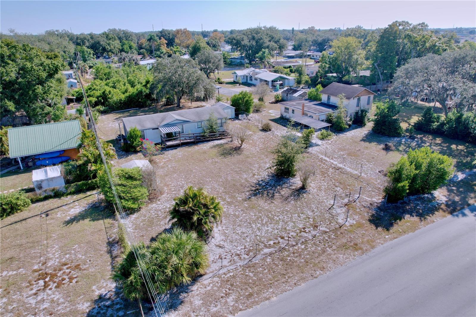 Image 24 of 60 For 608 Jamestown Avenue