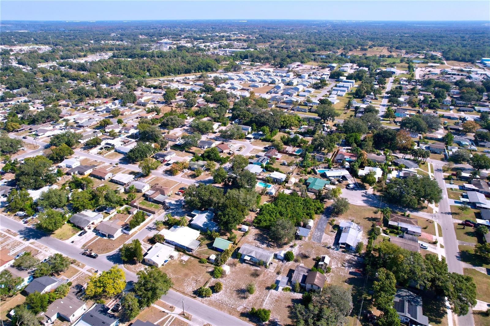 Image 33 of 60 For 608 Jamestown Avenue