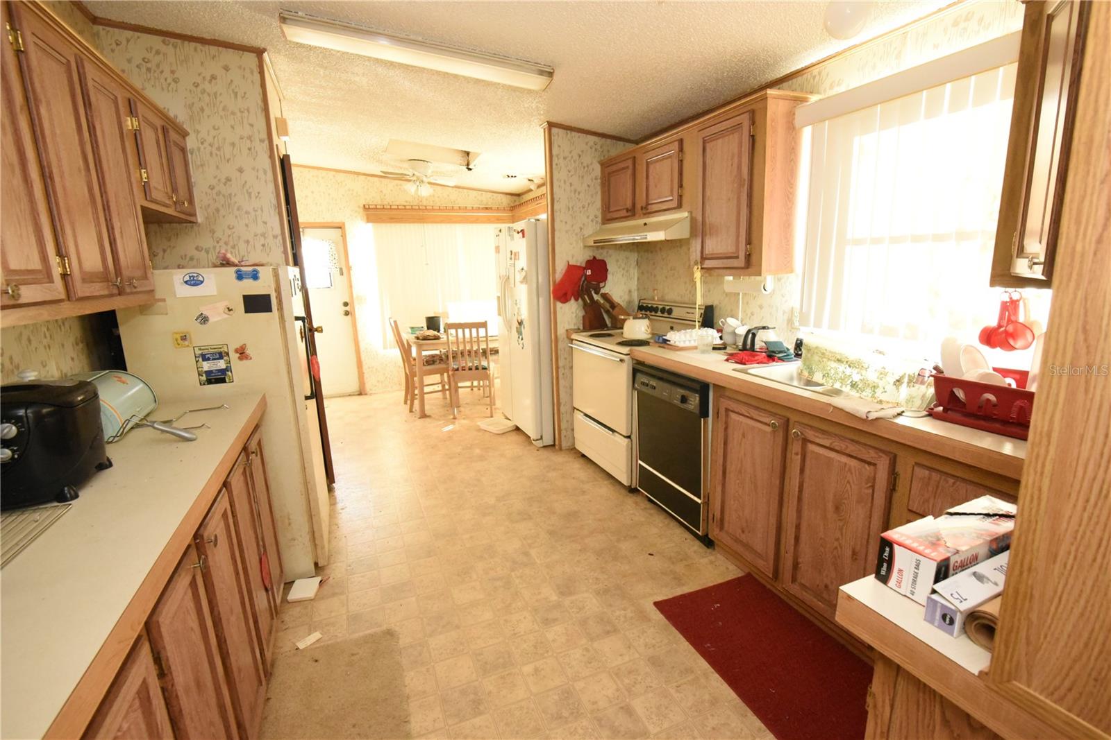 Image 45 of 60 For 608 Jamestown Avenue