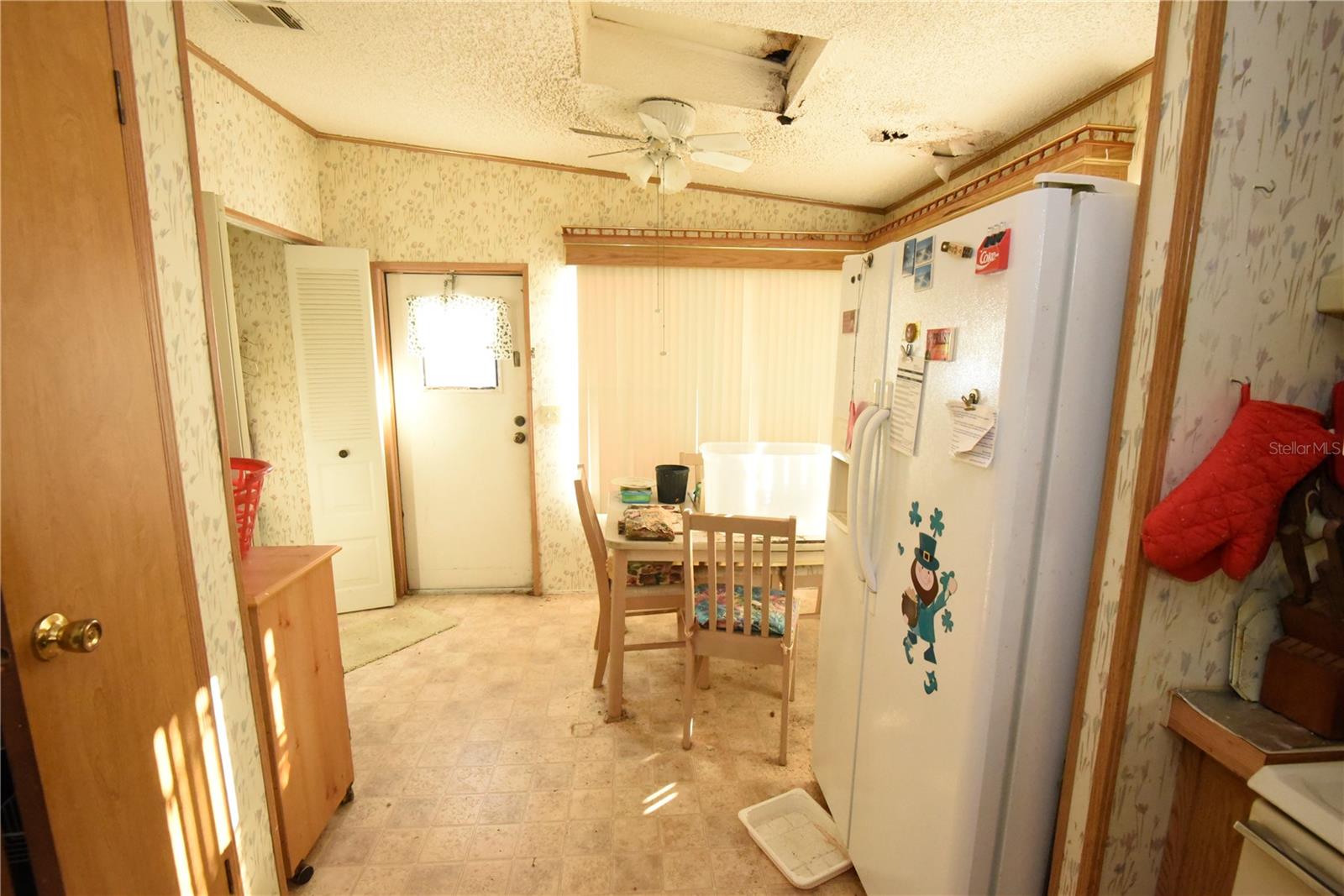 Image 46 of 60 For 608 Jamestown Avenue