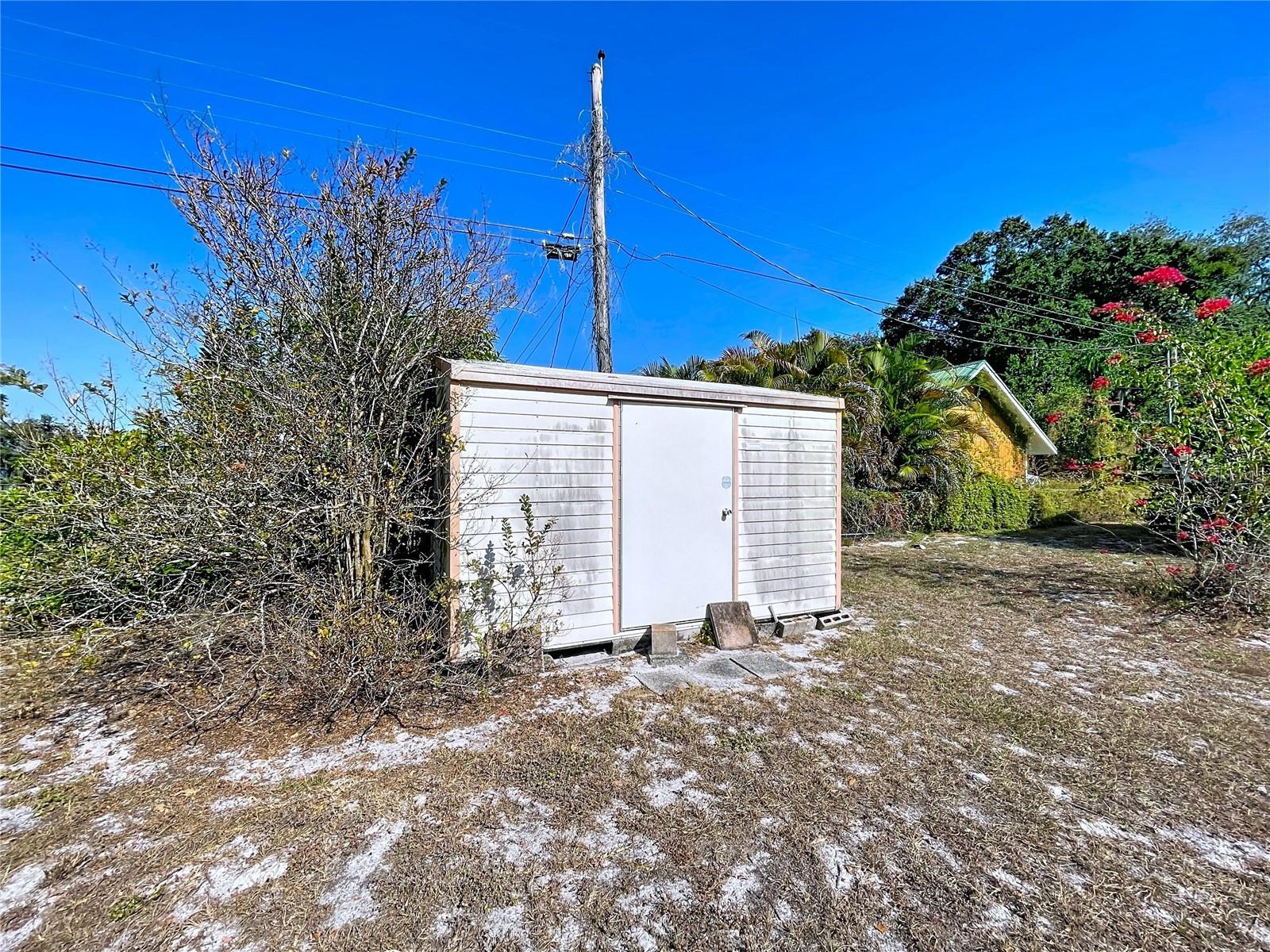 Image 53 of 60 For 608 Jamestown Avenue