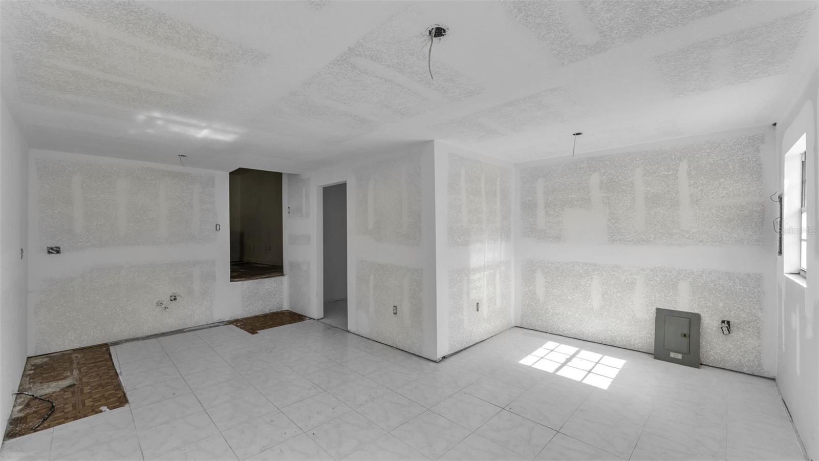 Image 25 of 38 For 606 3rd Street