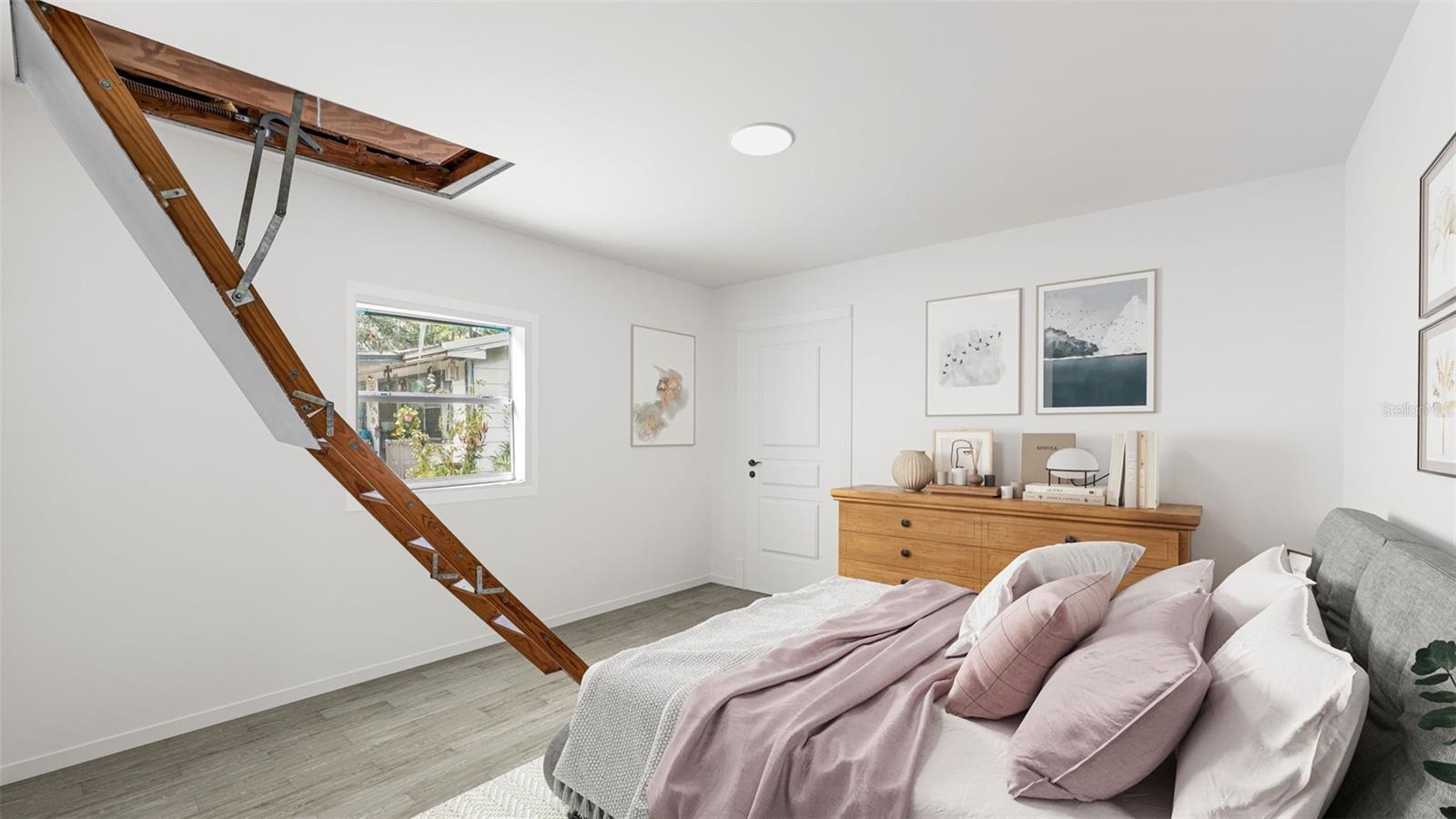 Image 34 of 38 For 606 3rd Street