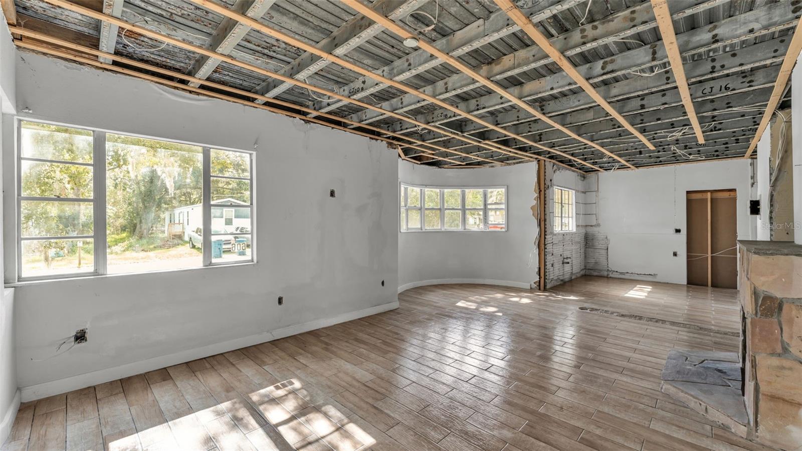 Image 8 of 38 For 606 3rd Street