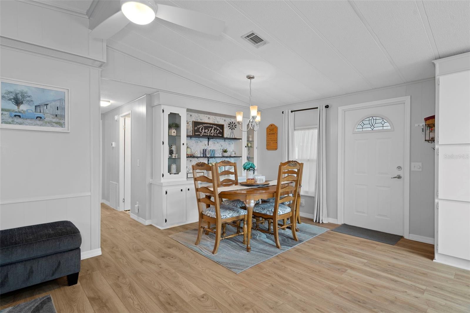 Image 12 of 59 For 5079 Lodgewood Drive