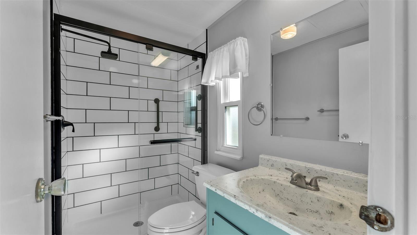 Image 25 of 59 For 5079 Lodgewood Drive