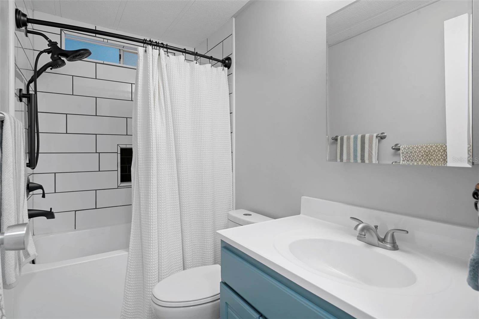 Image 30 of 59 For 5079 Lodgewood Drive