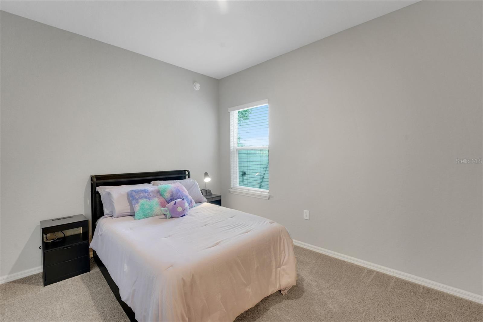 Image 22 of 43 For 647 Bentley North Drive