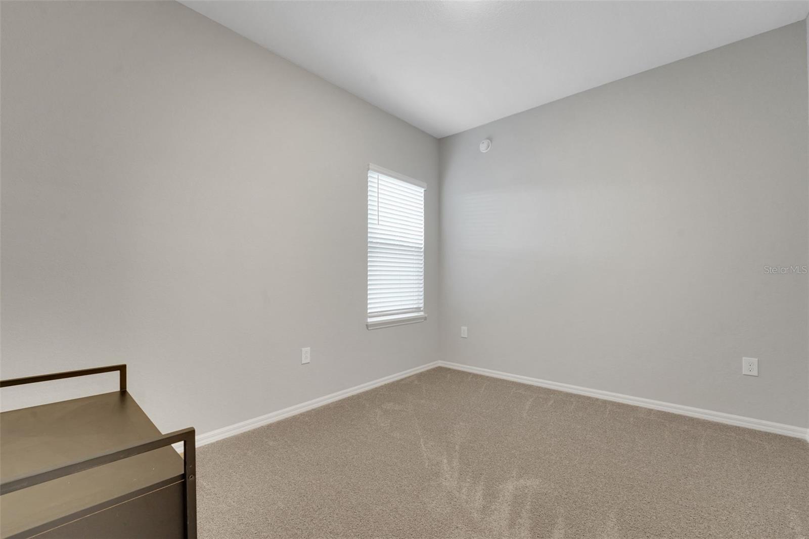 Image 27 of 43 For 647 Bentley North Drive