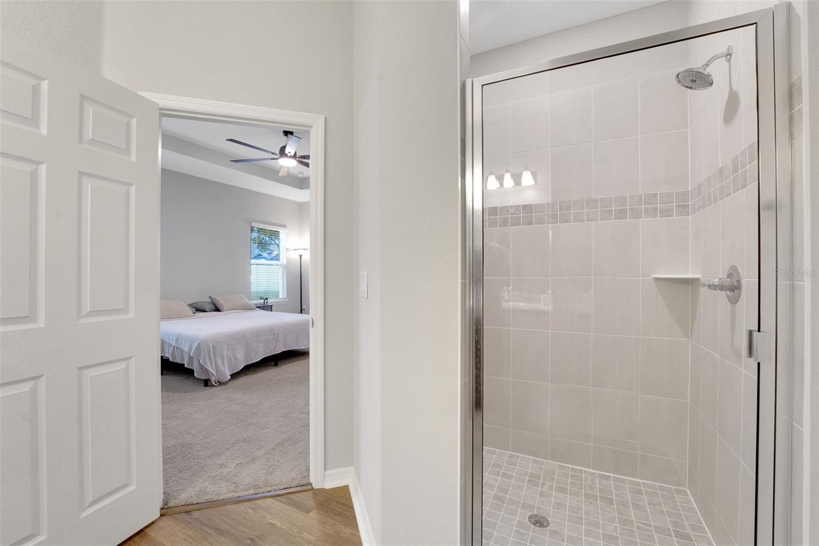 Image 35 of 43 For 647 Bentley North Drive