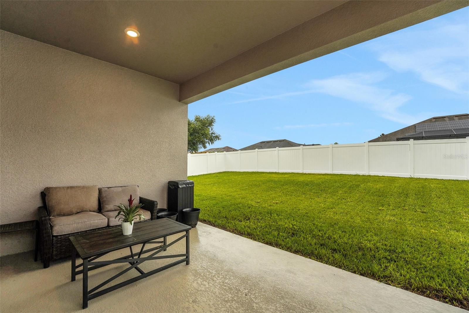 Image 36 of 43 For 647 Bentley North Drive