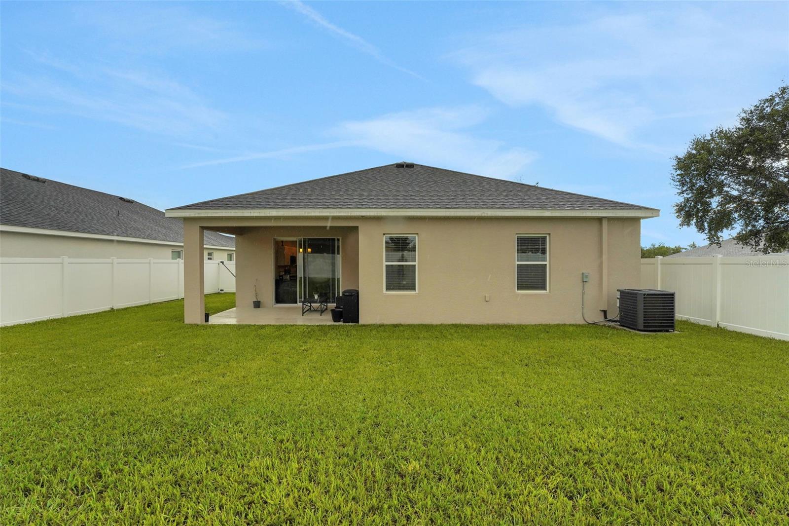 Image 39 of 43 For 647 Bentley North Drive