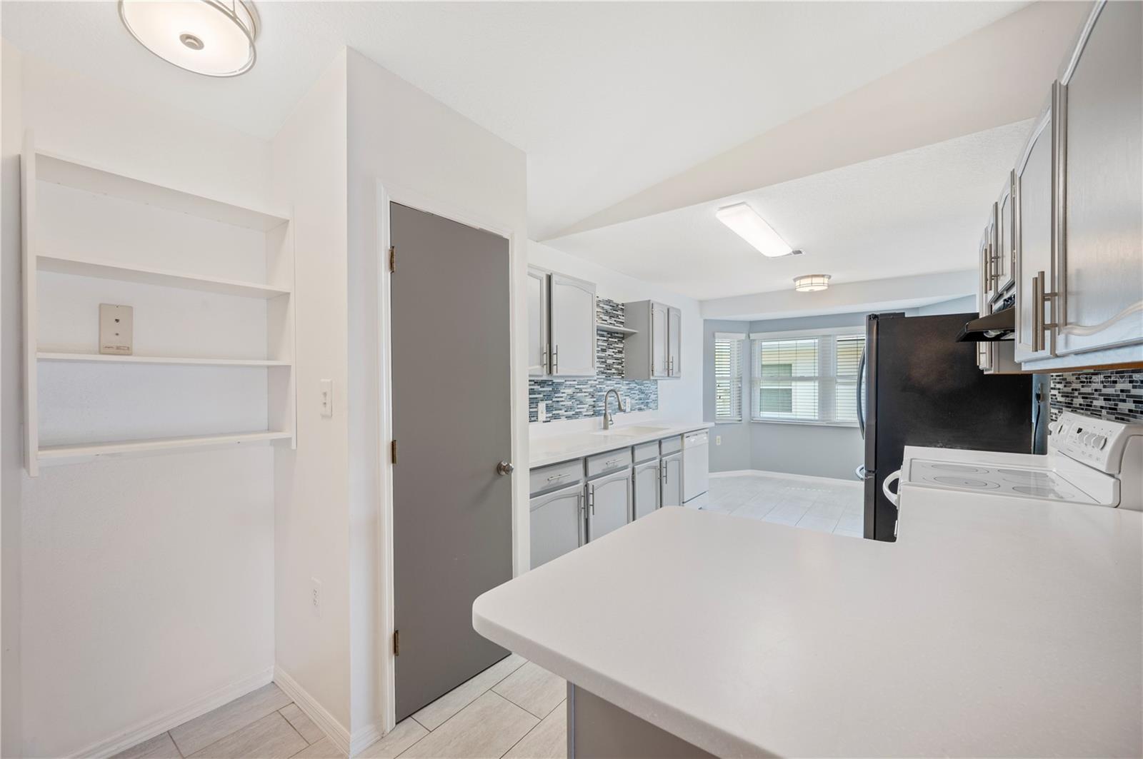 Image 7 of 42 For 550 Eagle Run