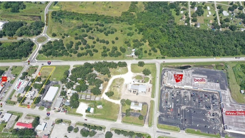 Image 4 of 16 For 939 6th Avenue