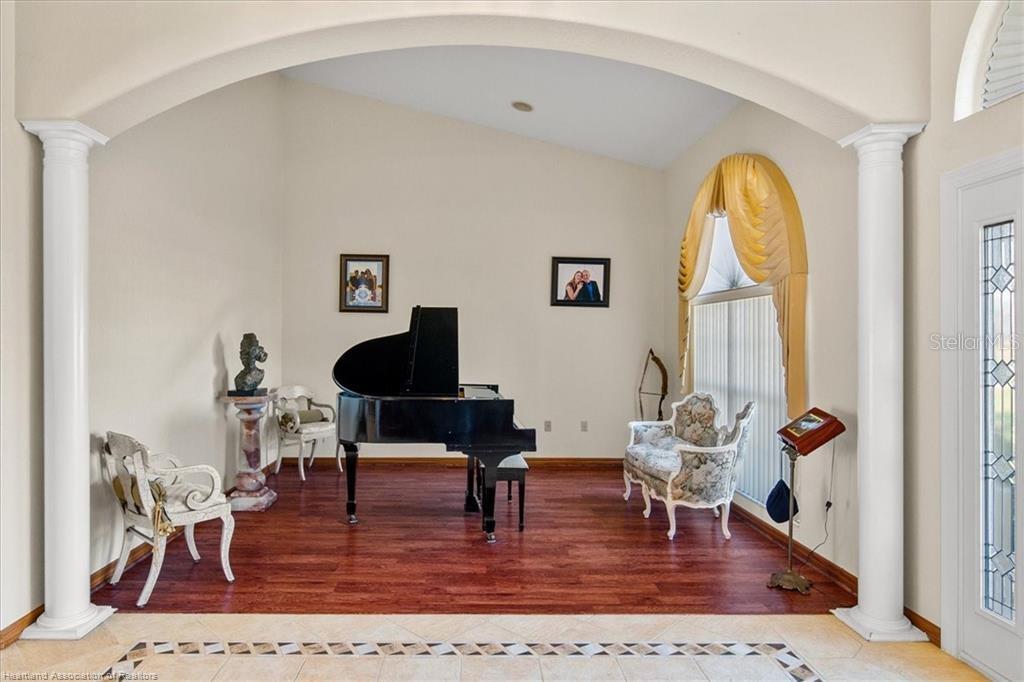 Image 15 of 50 For 631 Sunset Pointe Drive