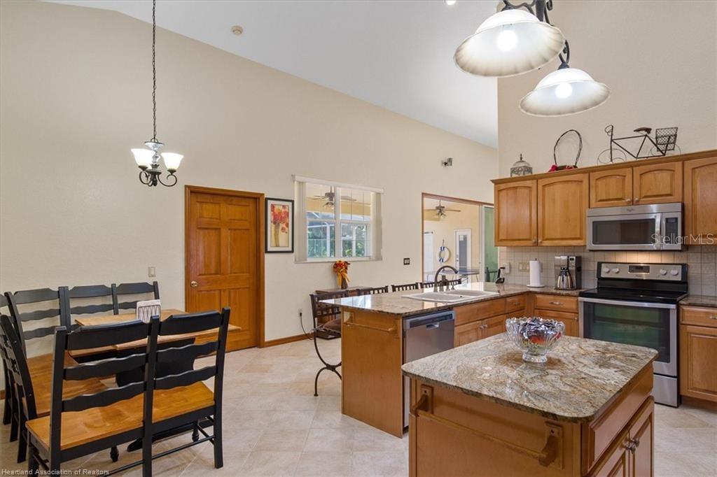 Image 20 of 50 For 631 Sunset Pointe Drive