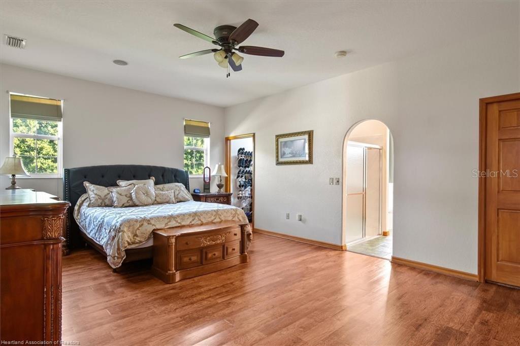 Image 26 of 50 For 631 Sunset Pointe Drive