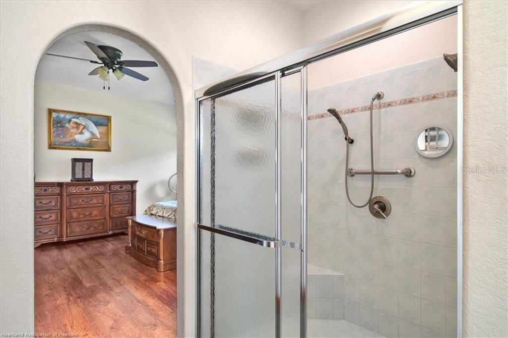 Image 34 of 50 For 631 Sunset Pointe Drive