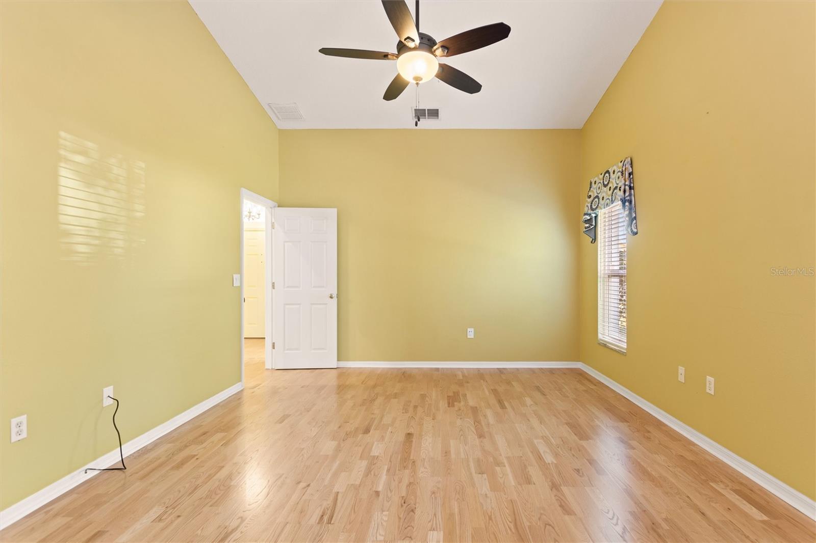 Image 20 of 36 For 4516 Ashford Drive