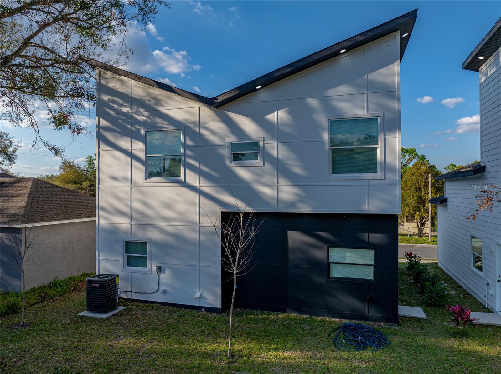 Image 46 of 49 For 717 13th Street