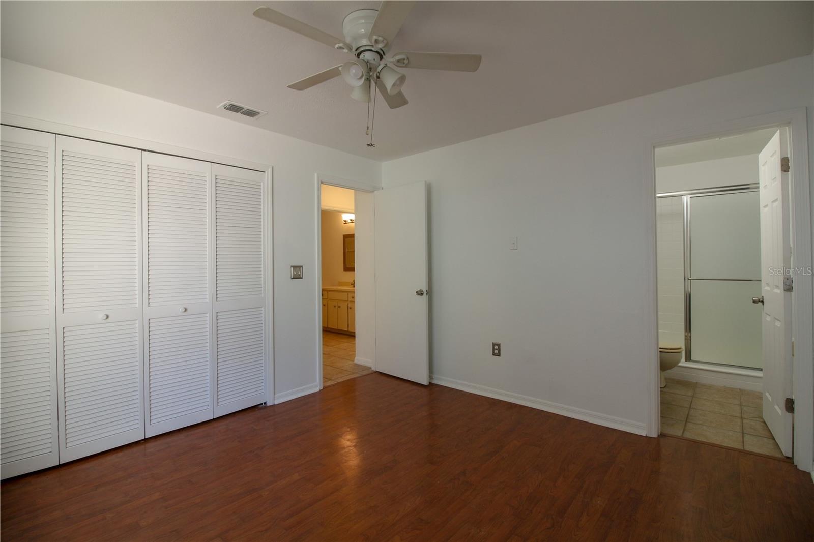 Image 11 of 15 For 1018 Station Street