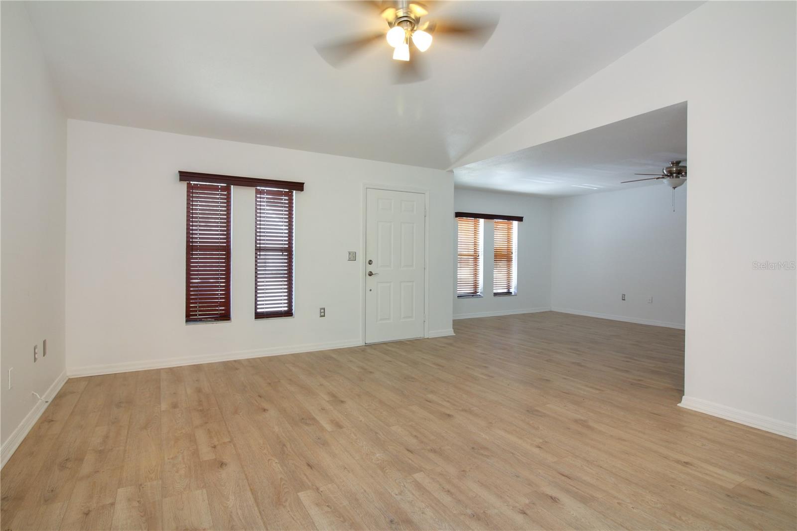 Image 2 of 15 For 1018 Station Street