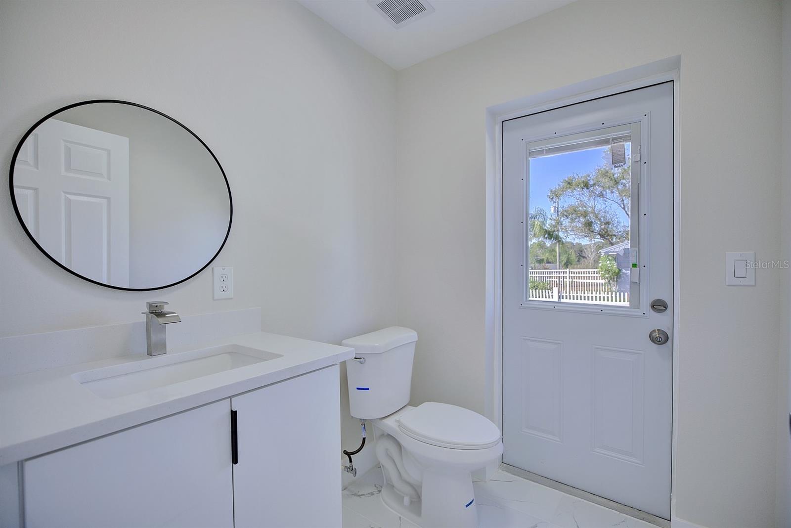 Image 23 of 36 For 2145 Archer Road