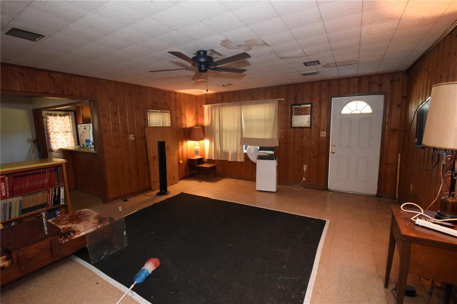 Image 13 of 49 For 609 Hickory Lane