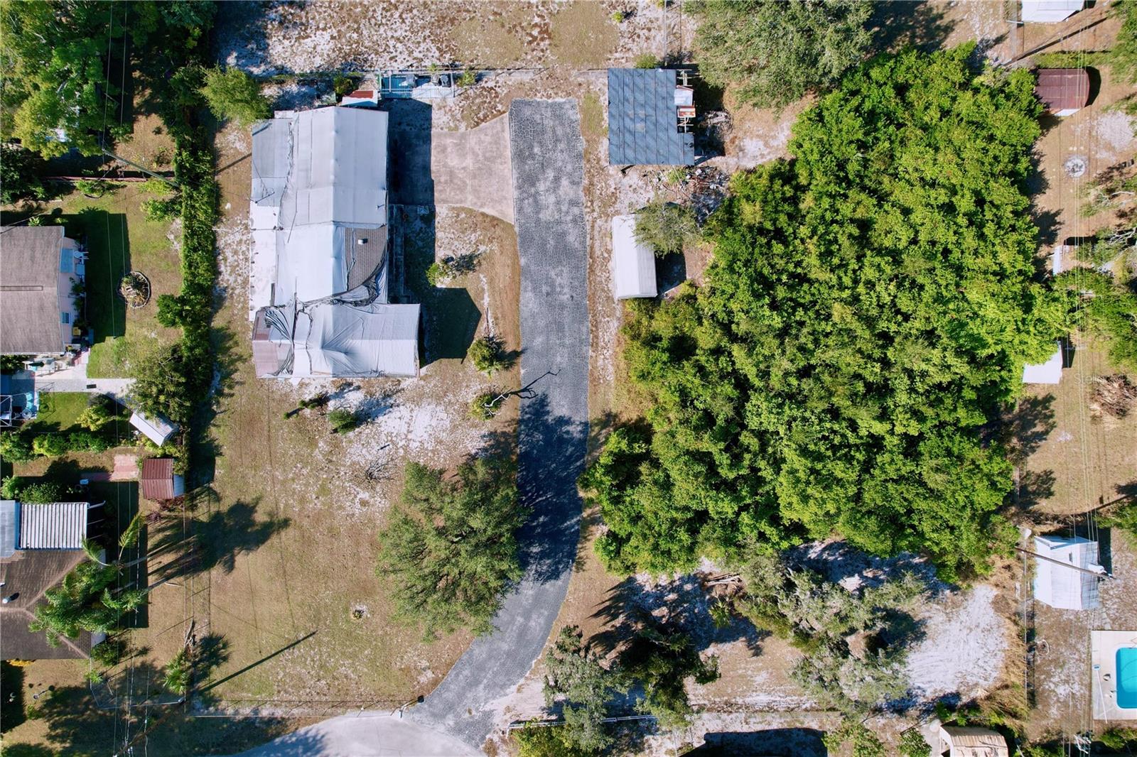 Image 28 of 49 For 609 Hickory Lane