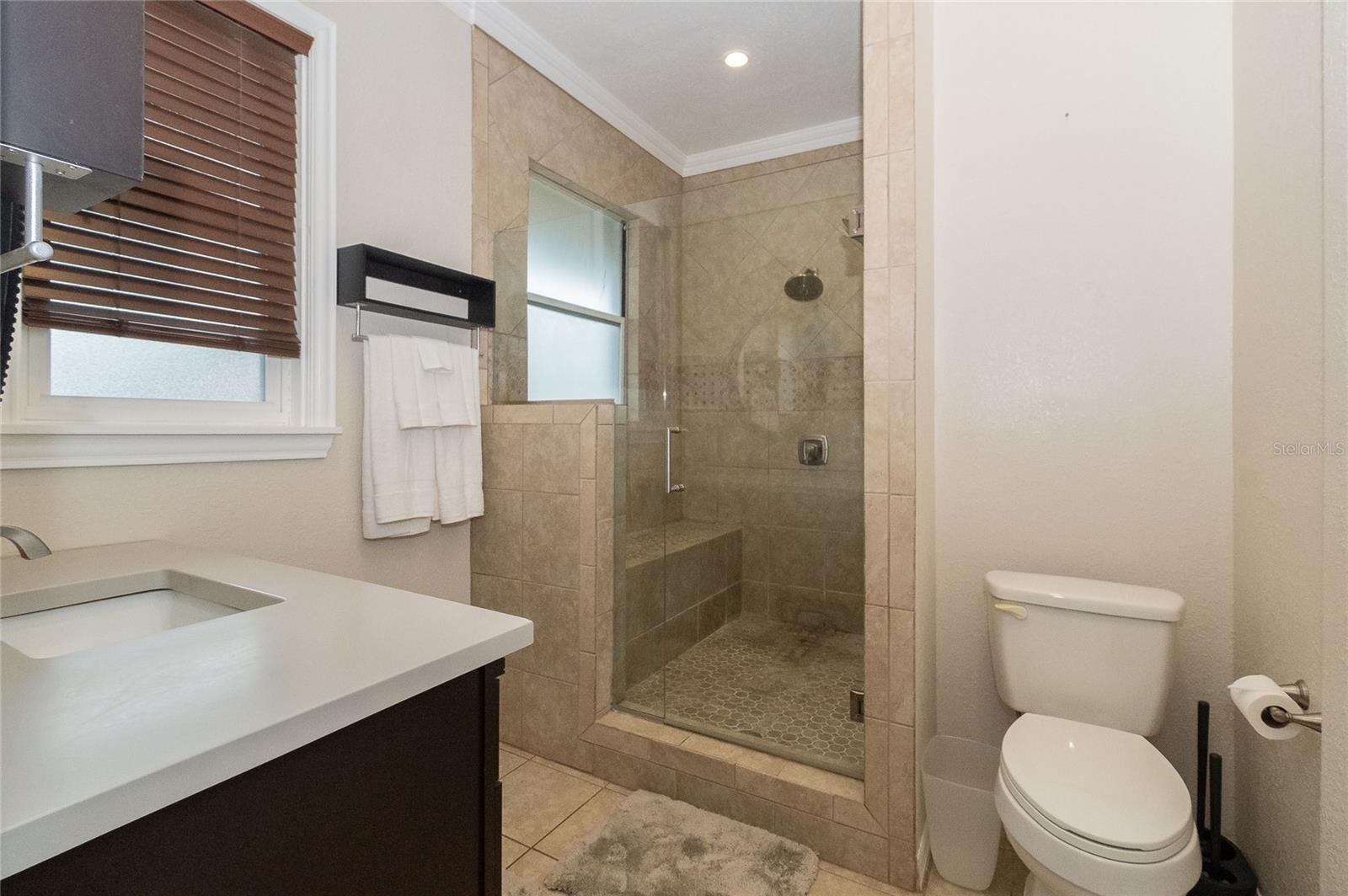 Image 16 of 34 For 107 Lake Howard Drive Nw